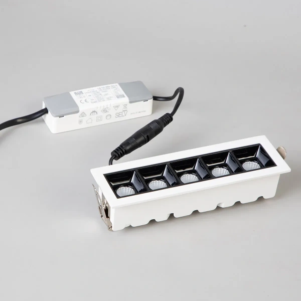 Oczko podtynkowe Solar 5 białe LED 8W 3000K