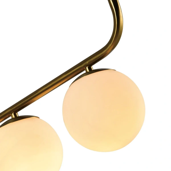 Lampa wisząca Alisa 3 złota z białymi kloszami 3xE14