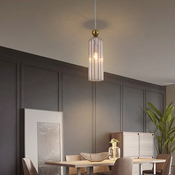Lampa wisząca Piega 1 złota z dymionym kloszem 1xE14